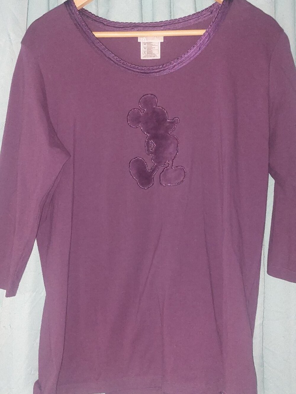 Walt Disney World Purple Shirt with Velvet Mickey Mouse X-Large